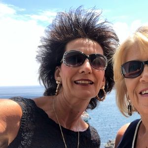 Meet your Posher, Darlene